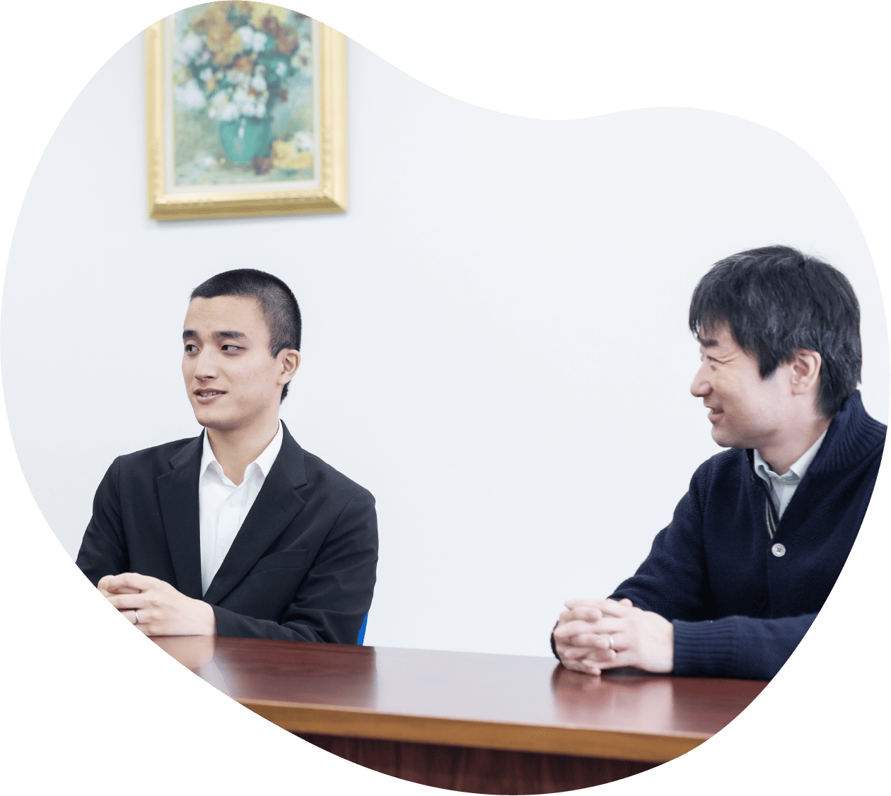 人の優しさや公共性の高さに興味を持って入社を決める。