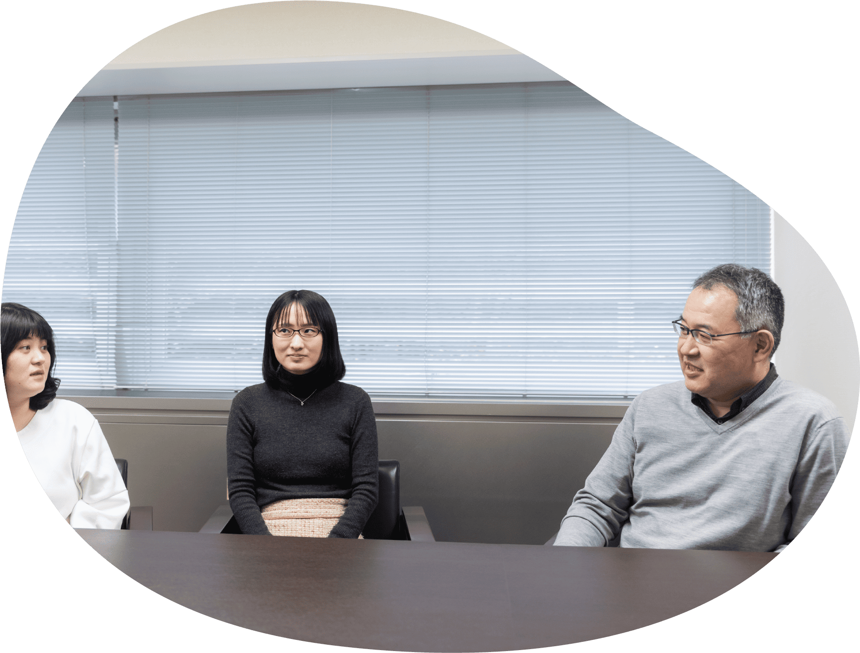 出産休暇、育児休業中の悩みを言える環境を作る。